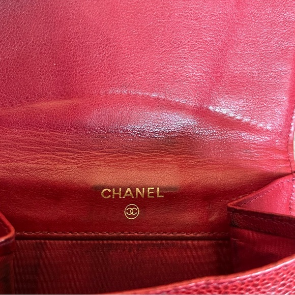 Chanel Red bifold wallet - Picture 6 of 9